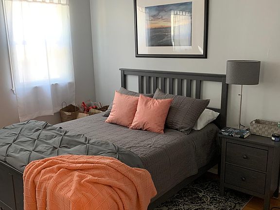 5th image of 442 Maple Ave #2