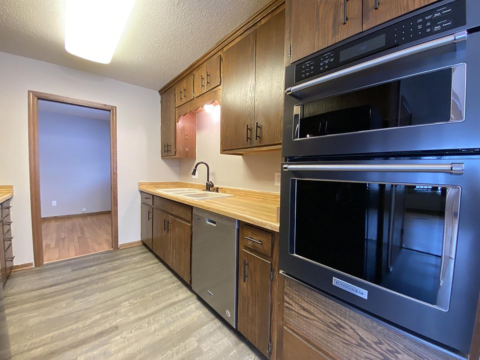 1st image of 4004 5th Pl NW