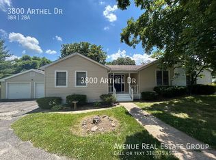 3800 Arthel Dr, Saint Louis, MO 63125