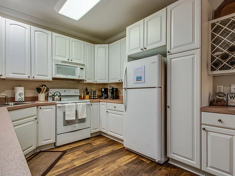 34341 Summerlyn Dr #302 — Photo 11
