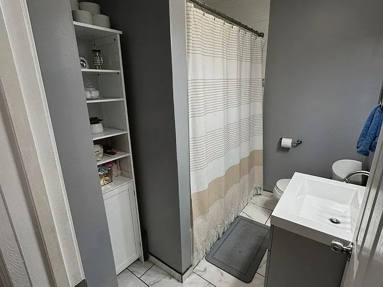 13421 S Avenue O #1 — Photo 3