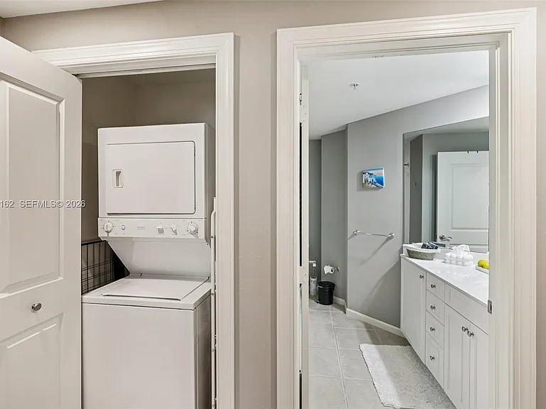 5781 Cape Harbour Dr #903 — Photo 19