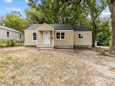 920 W Kerr Street, Springfield, MO, 65803