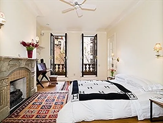Sold by Corcoran | media 3