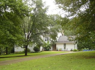 1643 Loftin Dr, Catawba, NC 28609