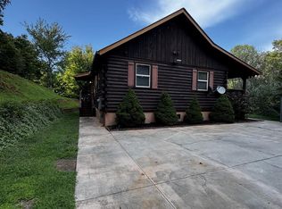 58 Turnip Trl, Whittier, NC 28789