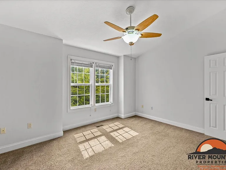 1140 Orange Leaf Ct NW — Photo 19