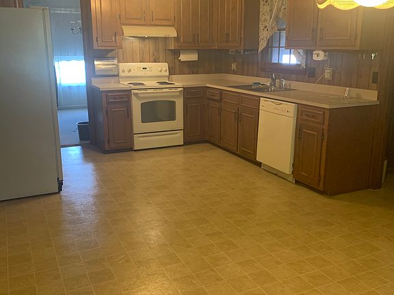 Large kitchen