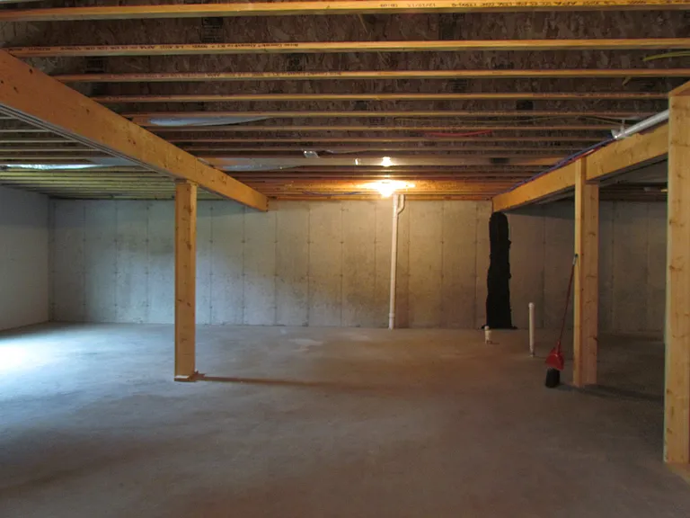 23794 Raspberry Ln — Photo 43