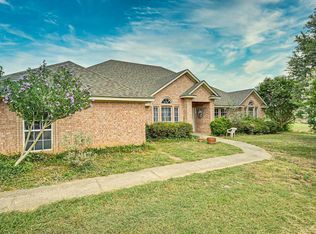 124 Wood Dale Dr, Burleson, TX 76028