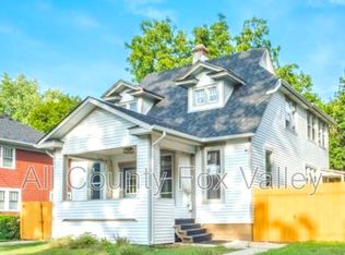 717 Logan Ave, Elgin, IL 60120