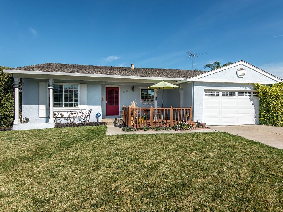 1st image of 2934 Roberta Ct