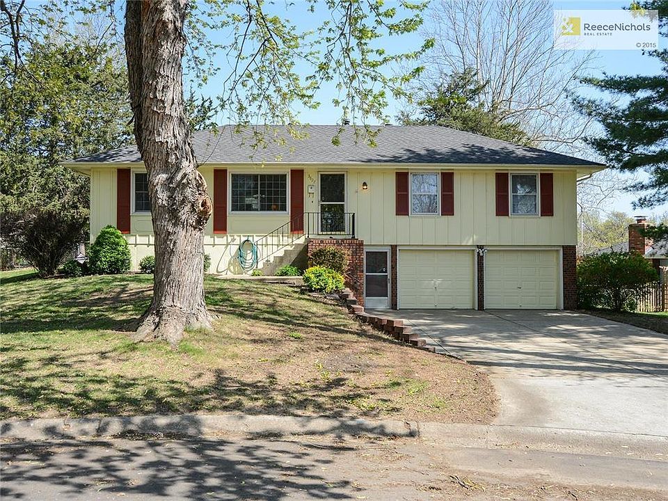 1st image of 3827 S Breckenridge Dr