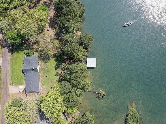 4th image of 458 County Road 776