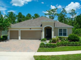 215 Avenham Dr, Deland, FL 32724