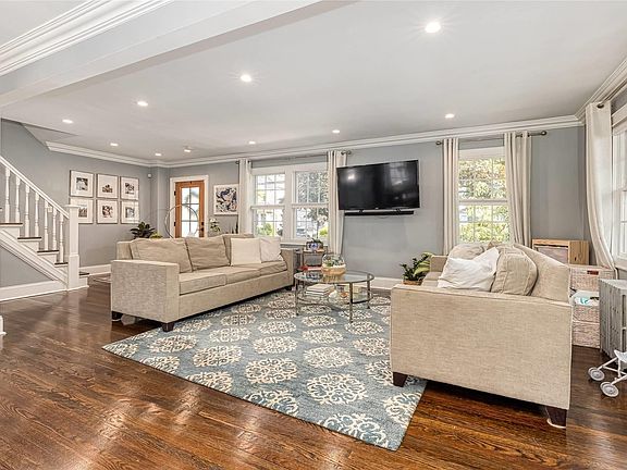 4th image of 41 Cornell Street