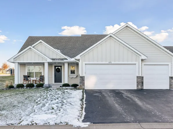 9711 Compass Pointe Ct, Woodbury, MN 55129