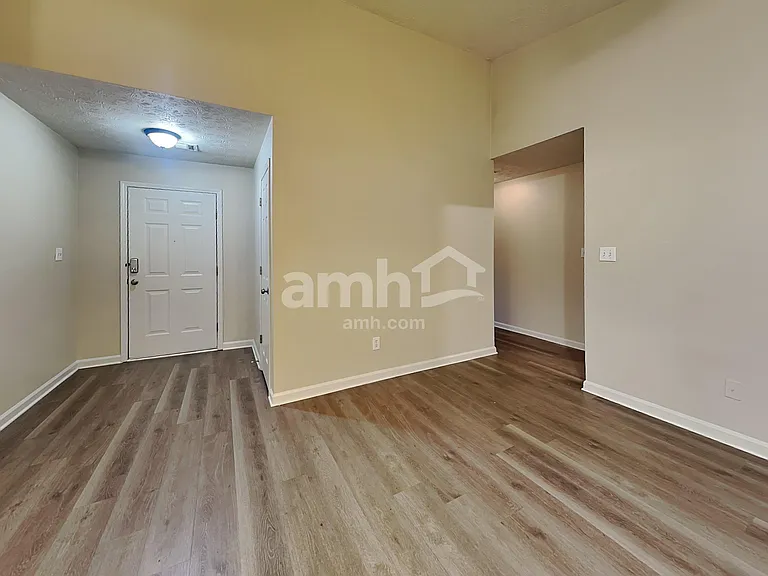 4701 Gold Mine Dr — Photo 7