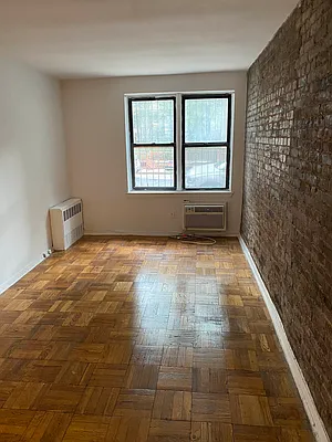 Rented by Sandra Greer Real Estate | media 13