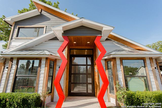 1st image of 210 Furnish Ave