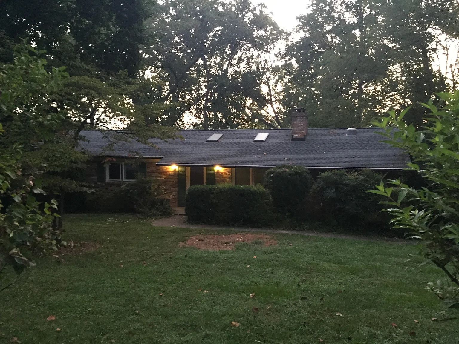 1317 Lester Dr photo 1