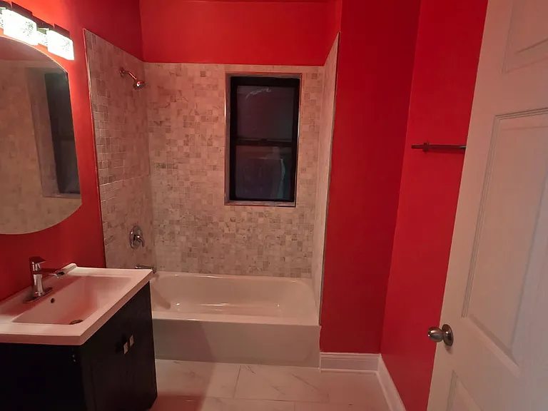 416 S Homan Ave #1 — Photo 6