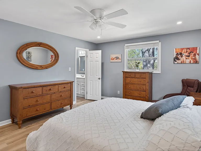 403 Holloway Dr — Photo 27