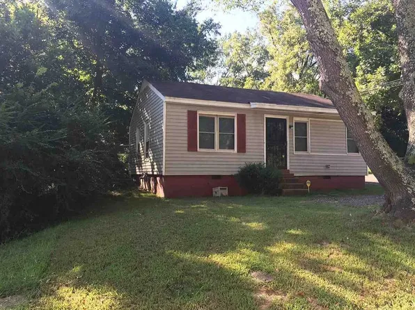 225 Crocker St, Jackson, TN 38301