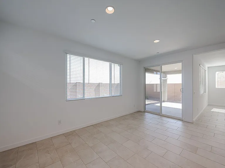 12089 W Calle De Pompas — Photo 18