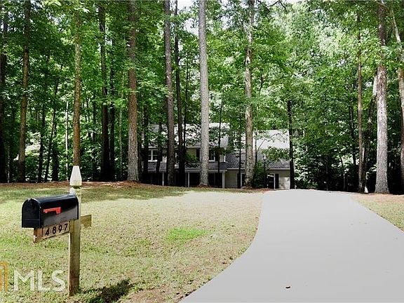 4th image of 4897 Township Trce #0
