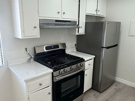 2nd image of 3518 W Del Monte Dr APT 7
