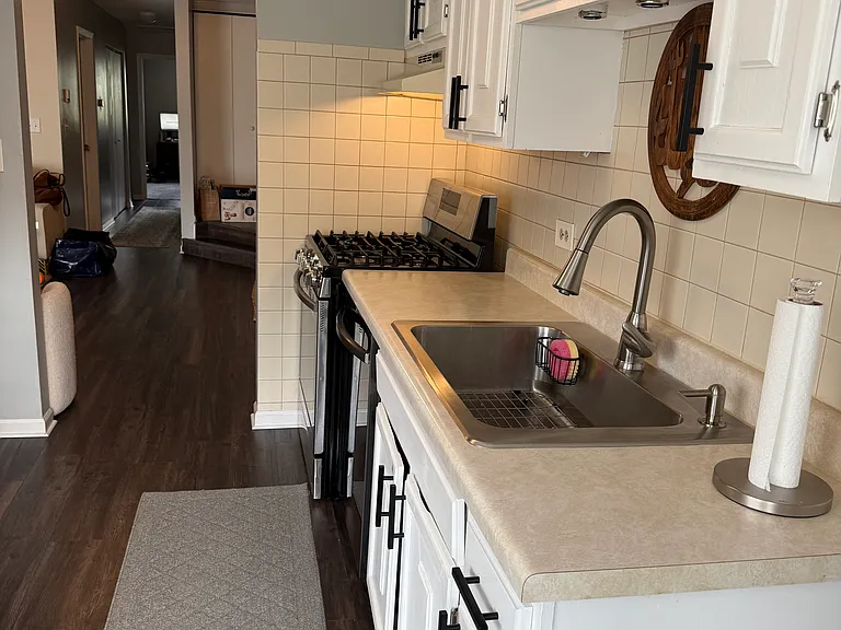 320 Deer Glen Way #D — Photo 6