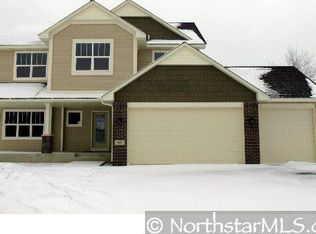 969 Kelly St, Lino Lakes, MN 55025