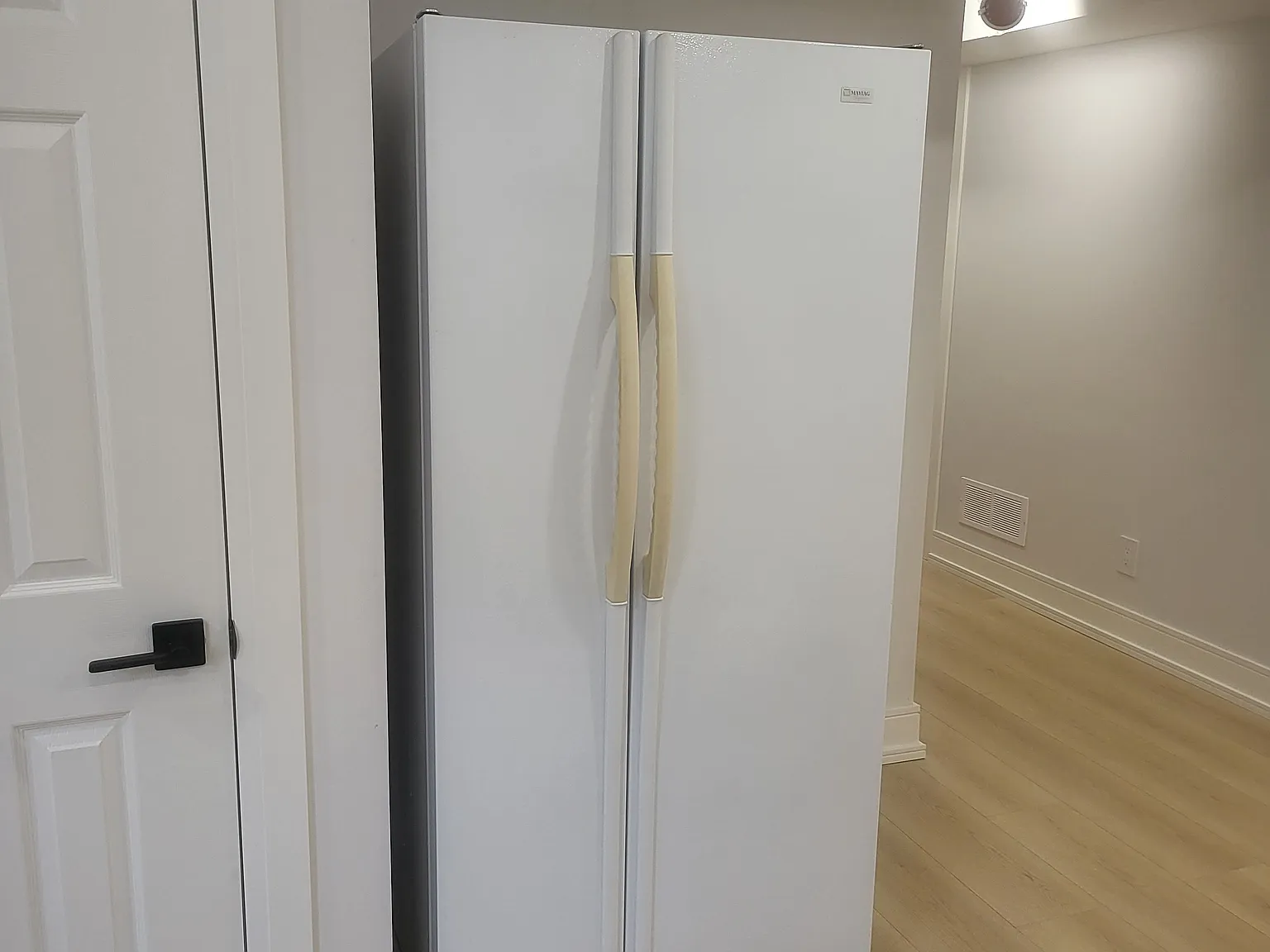 3 bed, $2,200 — Photo 3