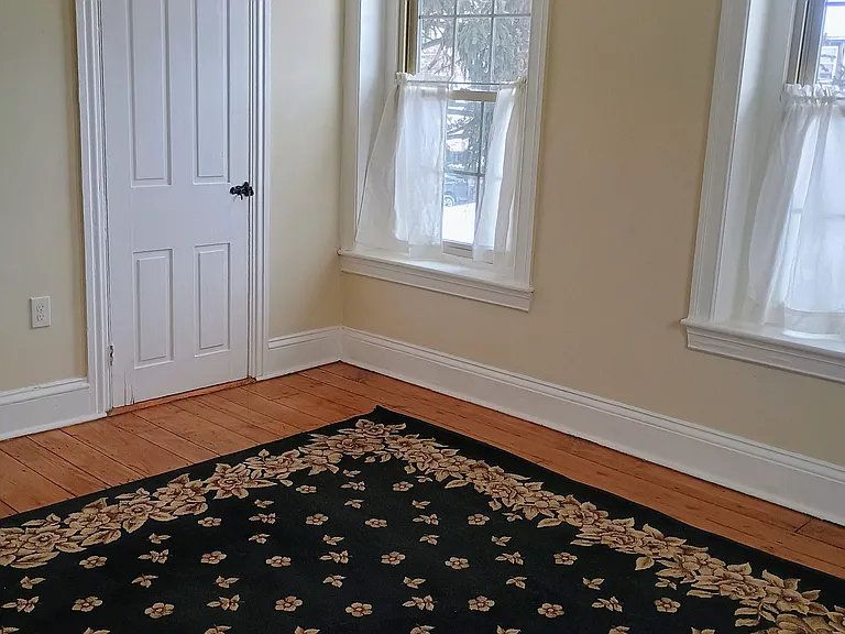 814 W Market St #2 — Photo 14