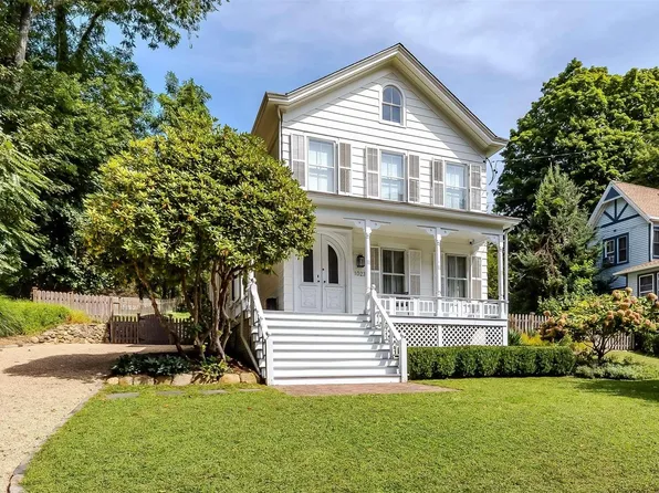 1023 Main Street, Port Jefferson, NY 11777