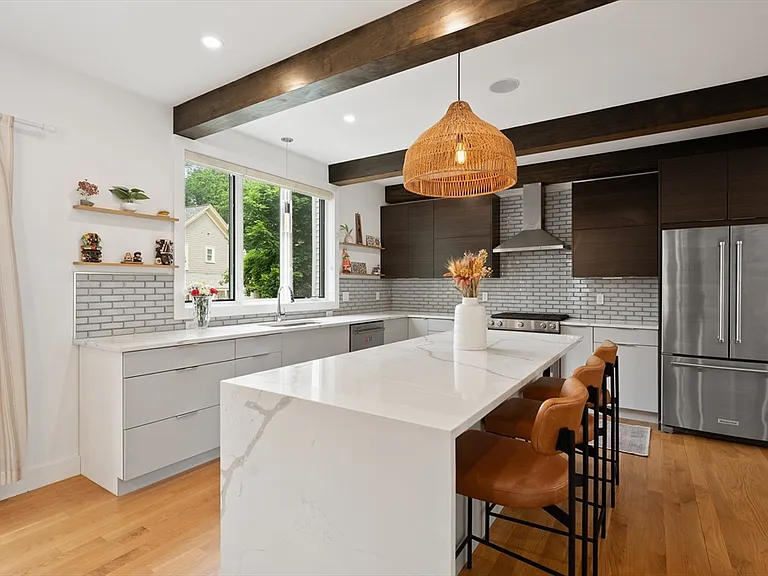 65 Lancaster Rd #65 — Photo 9