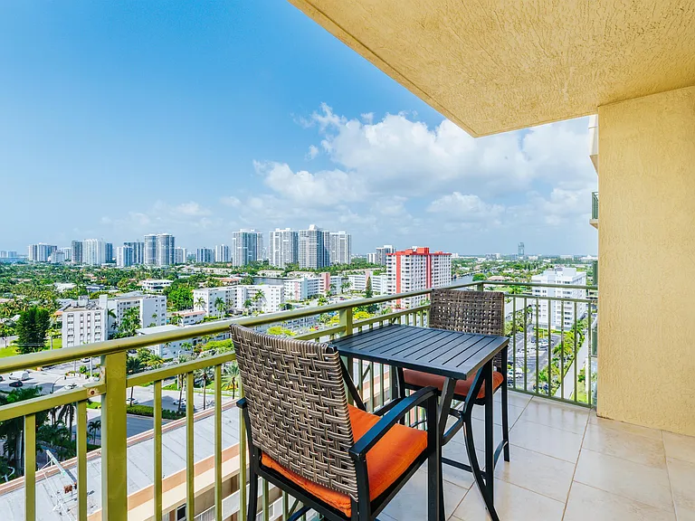 2080 S Ocean Dr #1503 — Photo 38