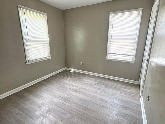 4th image of 1341 E 15th Ave