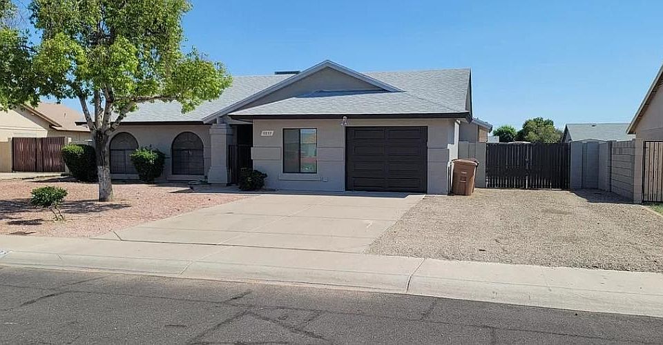 1st image of 8833 W Diana Ave