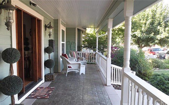 Front covered porch