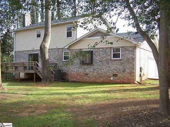 4th image of 102 Westover Pl