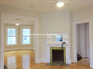 90 Myrtle St #1, Somerville, MA 02145