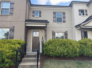 508 Harpeth Park Dr, Nashville, TN 37221