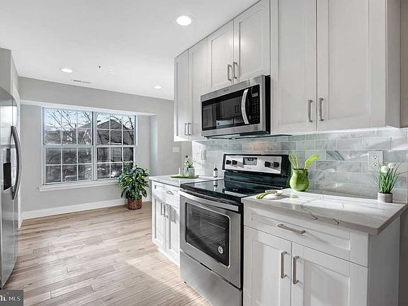 5th image of 6847 Milltown Ct Unit 6847