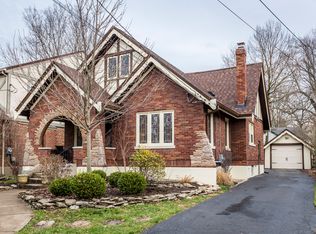 3710 Homewood Rd, Cincinnati, OH 45227