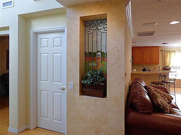 5th image of 11815 Autumn Creek Dr