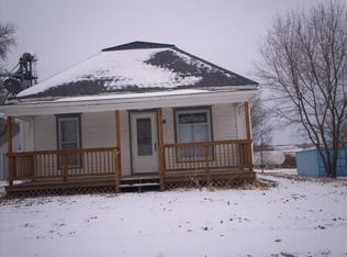 6 Weare St, Woodbine, IA 51579
