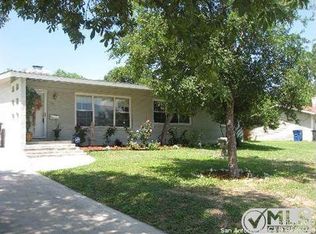 213 Harriet Dr, San Antonio, TX 78216