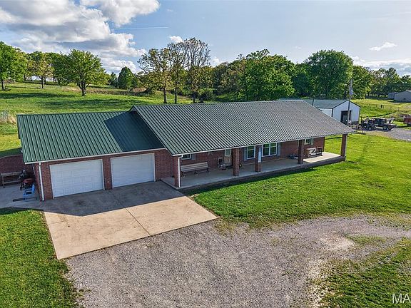 4th image of 23856 Dove Rd
